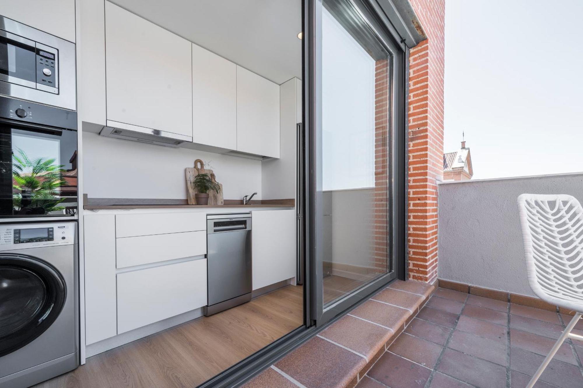 Miosotis Suites Madrid Exterior photo