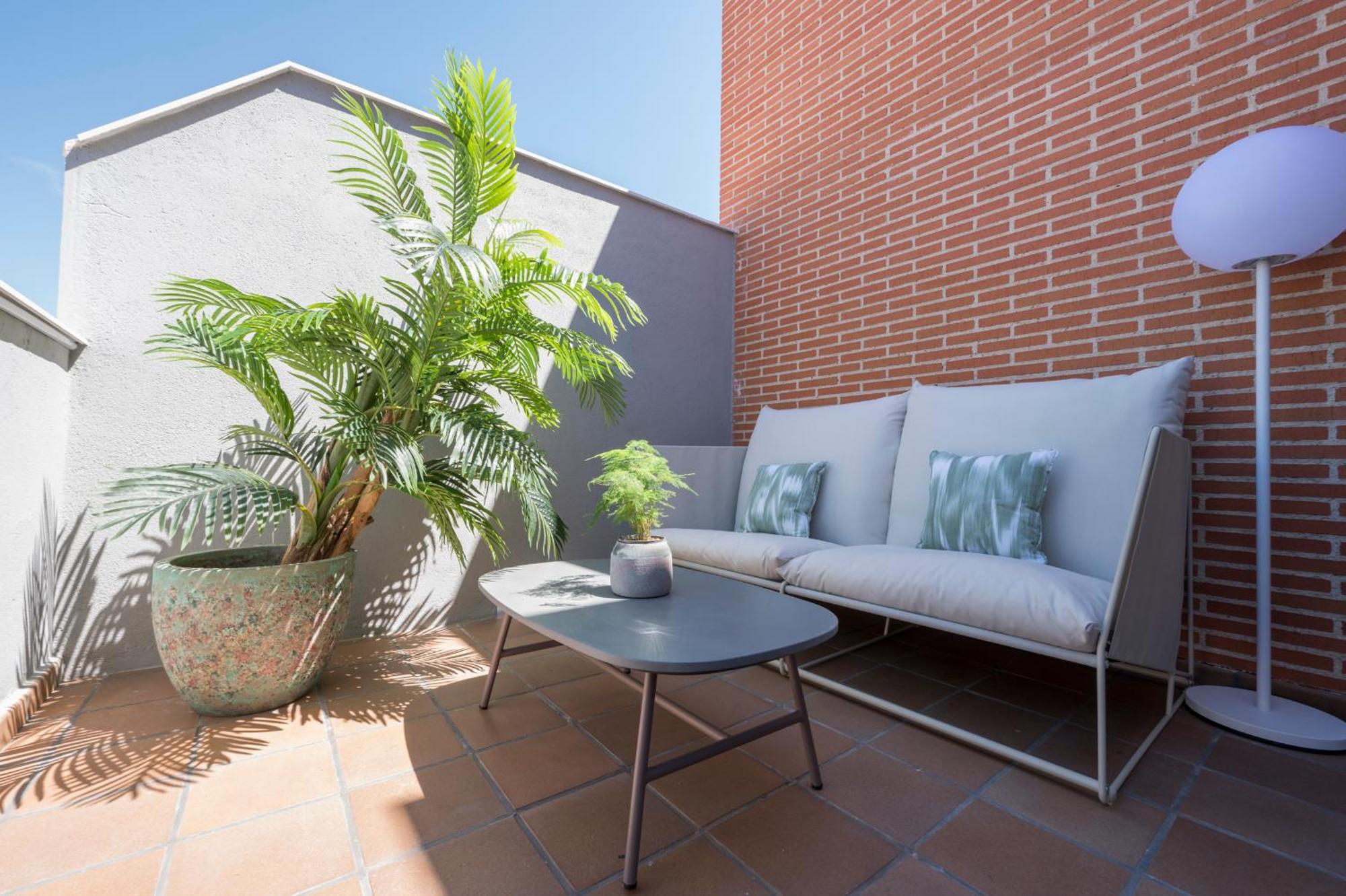 Miosotis Suites Madrid Exterior photo
